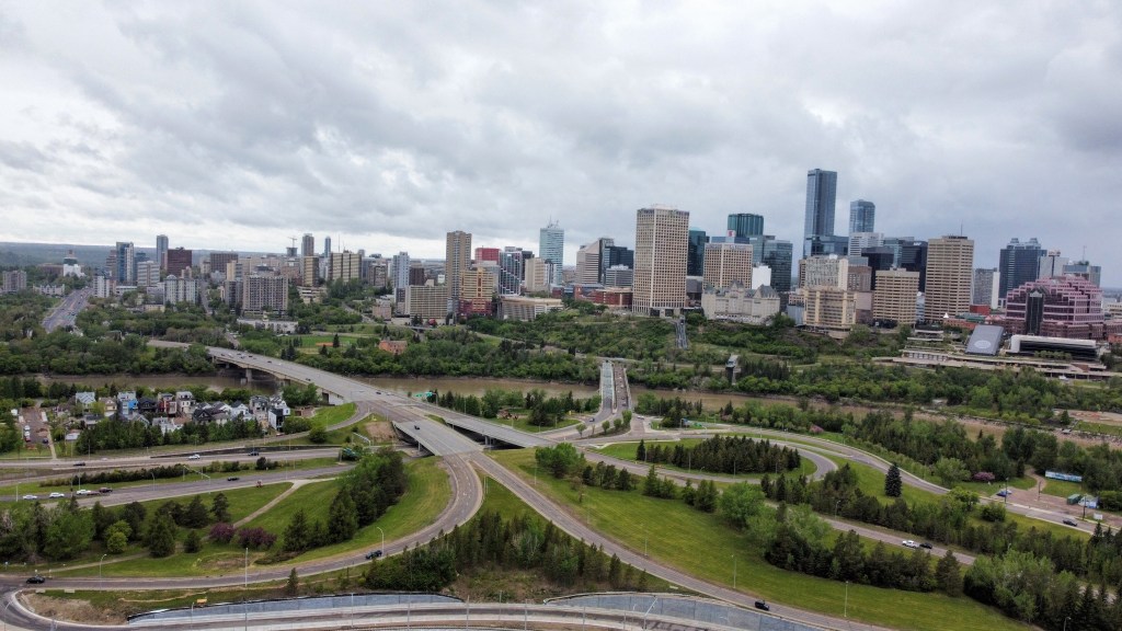 Day 12: Edmonton –>&nbsp;Calgary